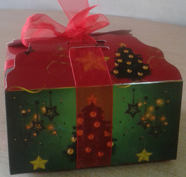 2001989 Vallabh Gift Box Christmas (CB1)